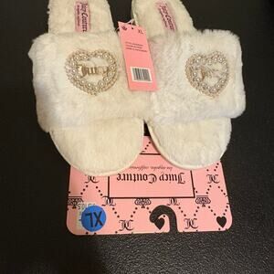 Juicy Couture Pearl Heart Faux Fur Slippers